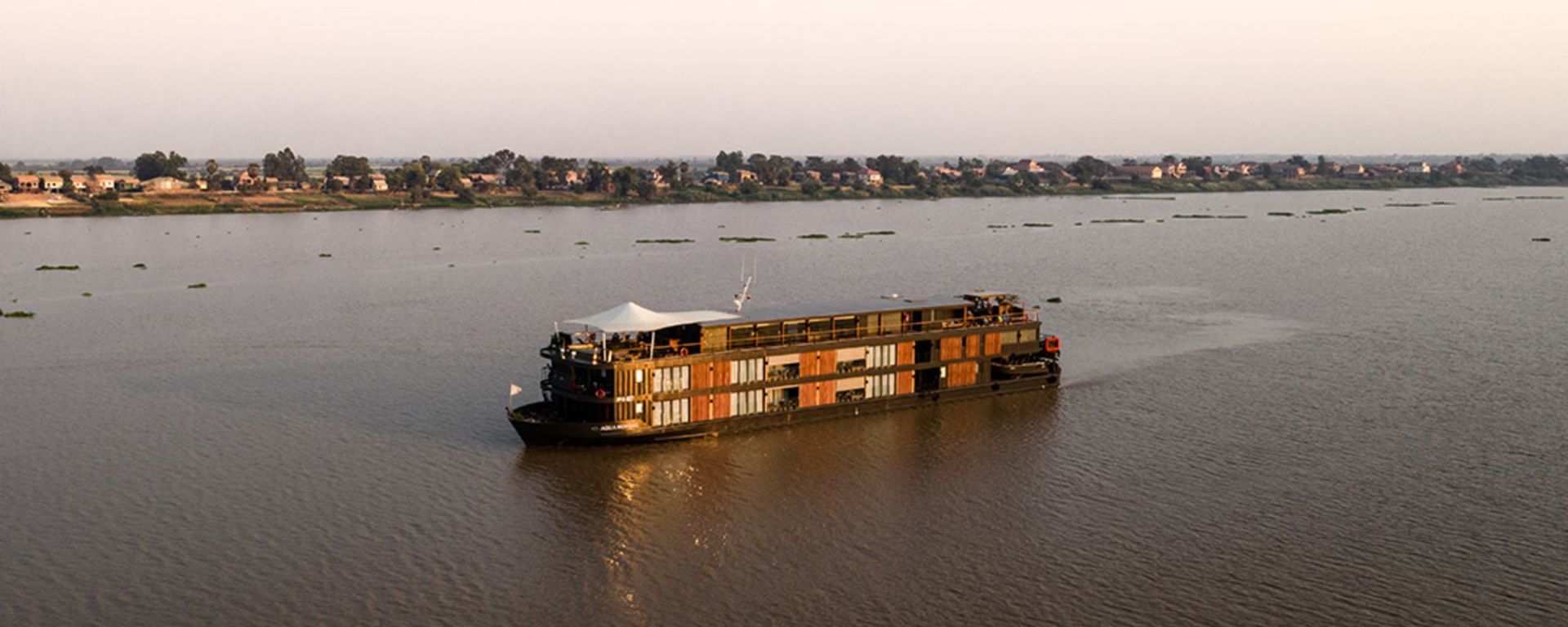 Kambodschas Wasserwelten ab Siem Reap: exterior: Aqua Mekong