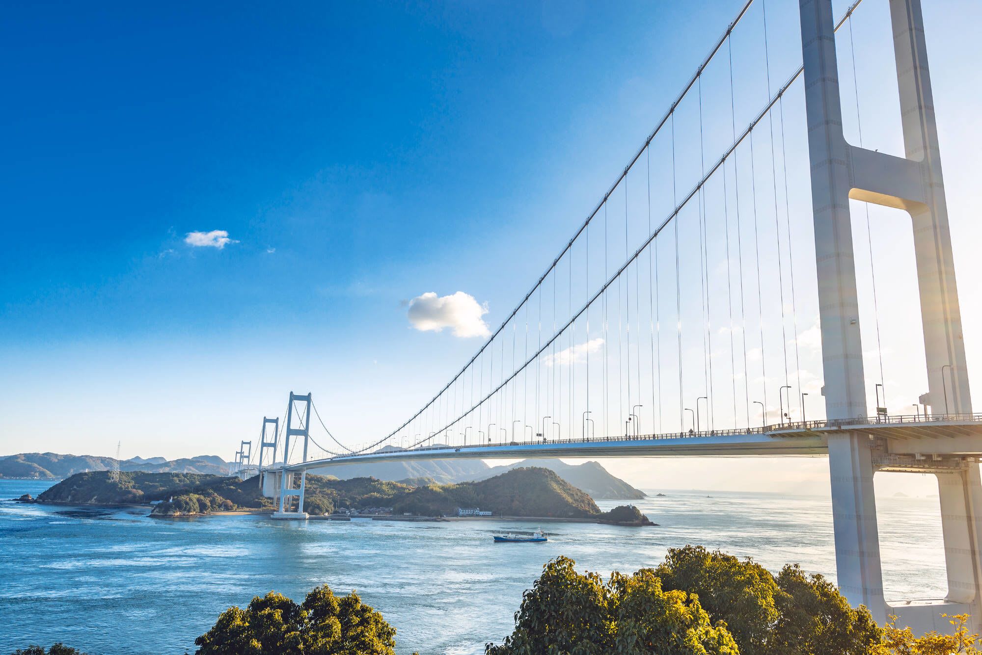 Circuits en voiture de location «Shikoku magique» de Osaka: Kurushima Kaikyo bridge