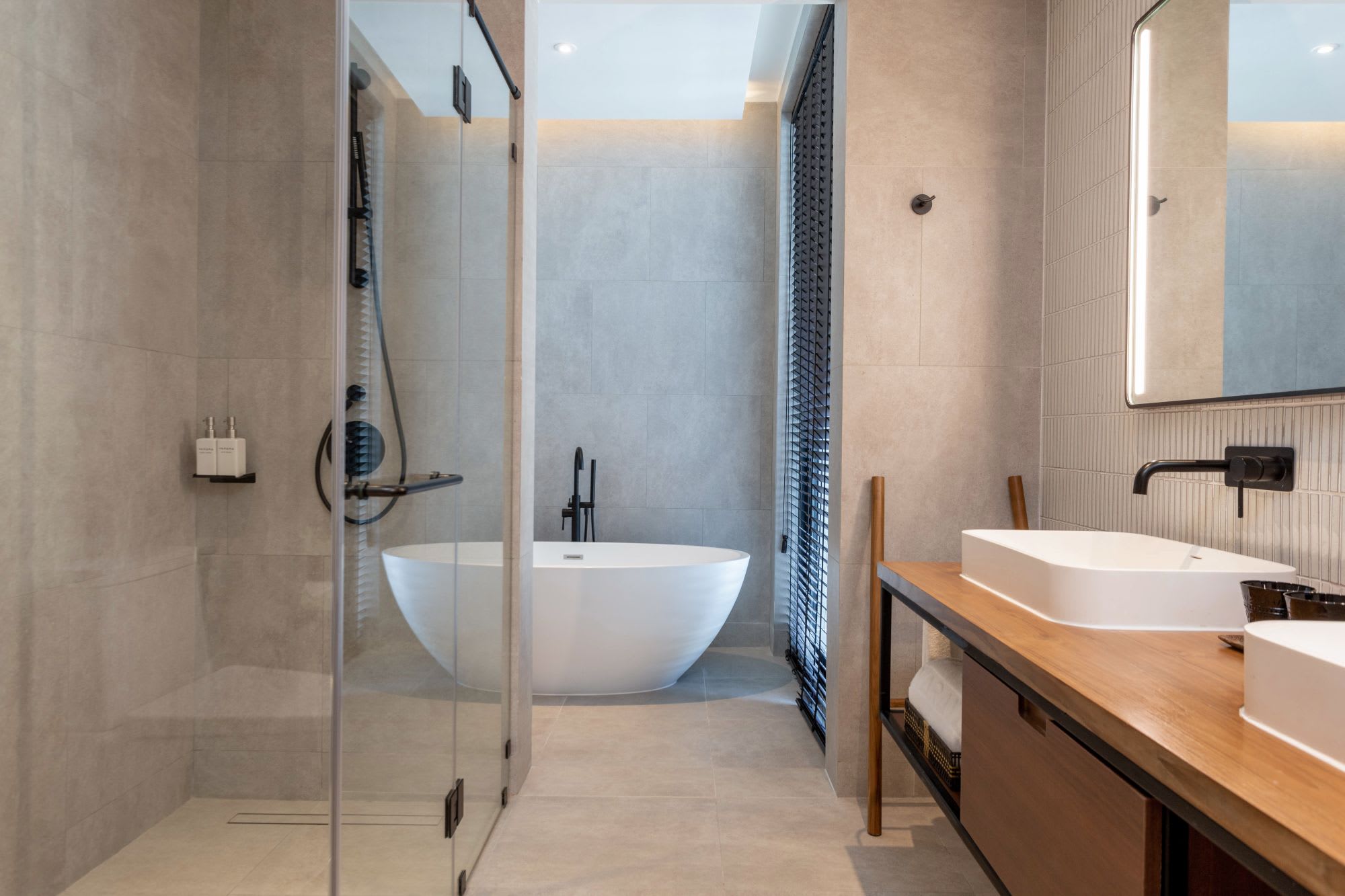 Varana Krabi: Luxe Plus | Bathroom