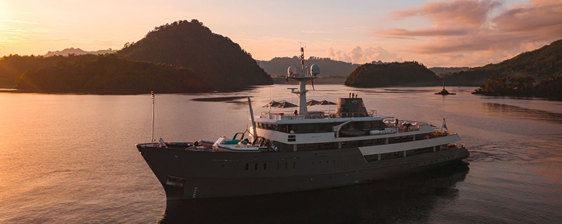 Raja Ampat avec style – Croisière à travers le paradis insulaire préservé de Sorong: Aqua Blu