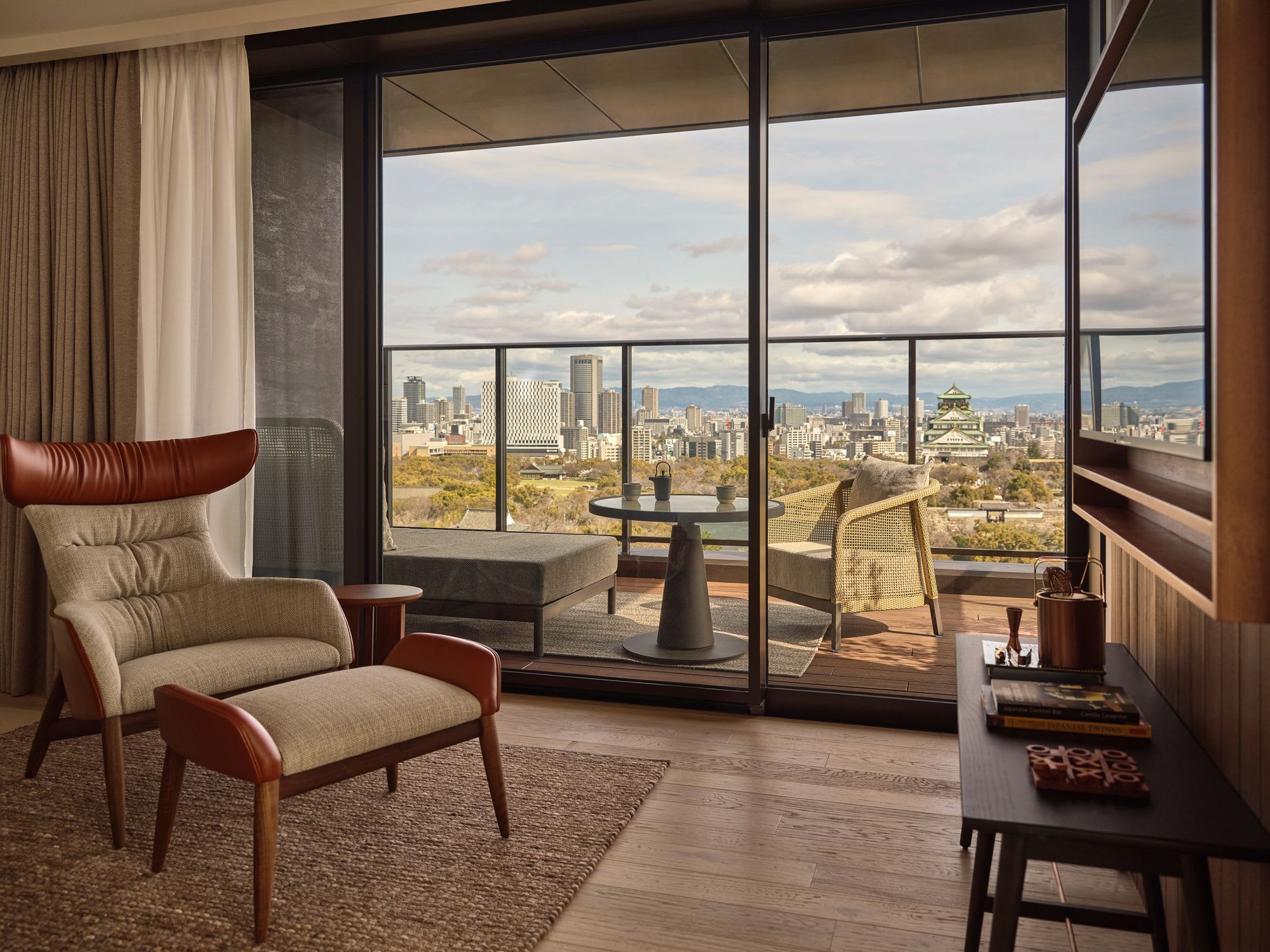 Patina Osaka: Junior Suite | balcony with view