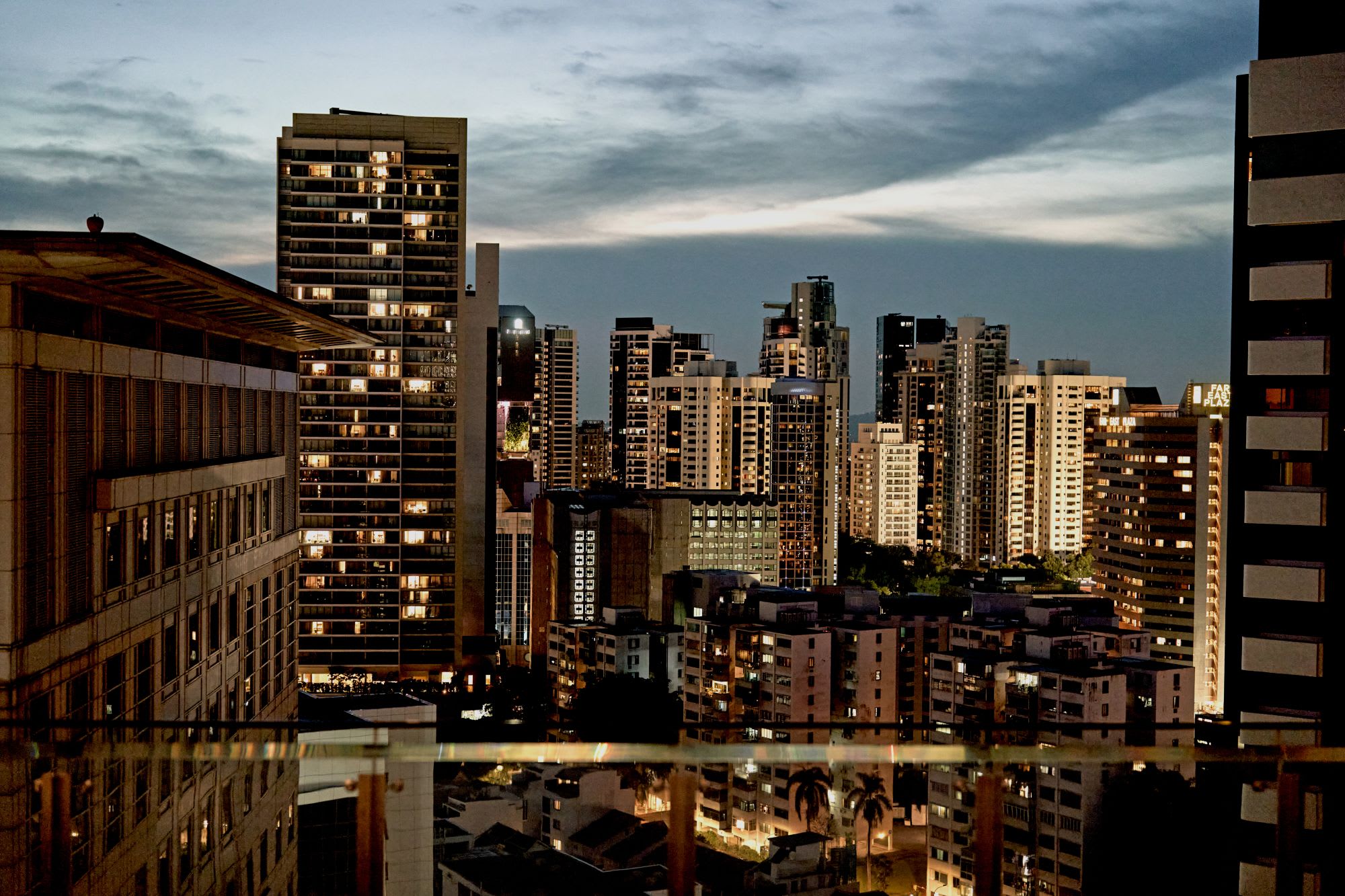 COMO Metropolitan Singapore in Singapur: City View from Rooftop