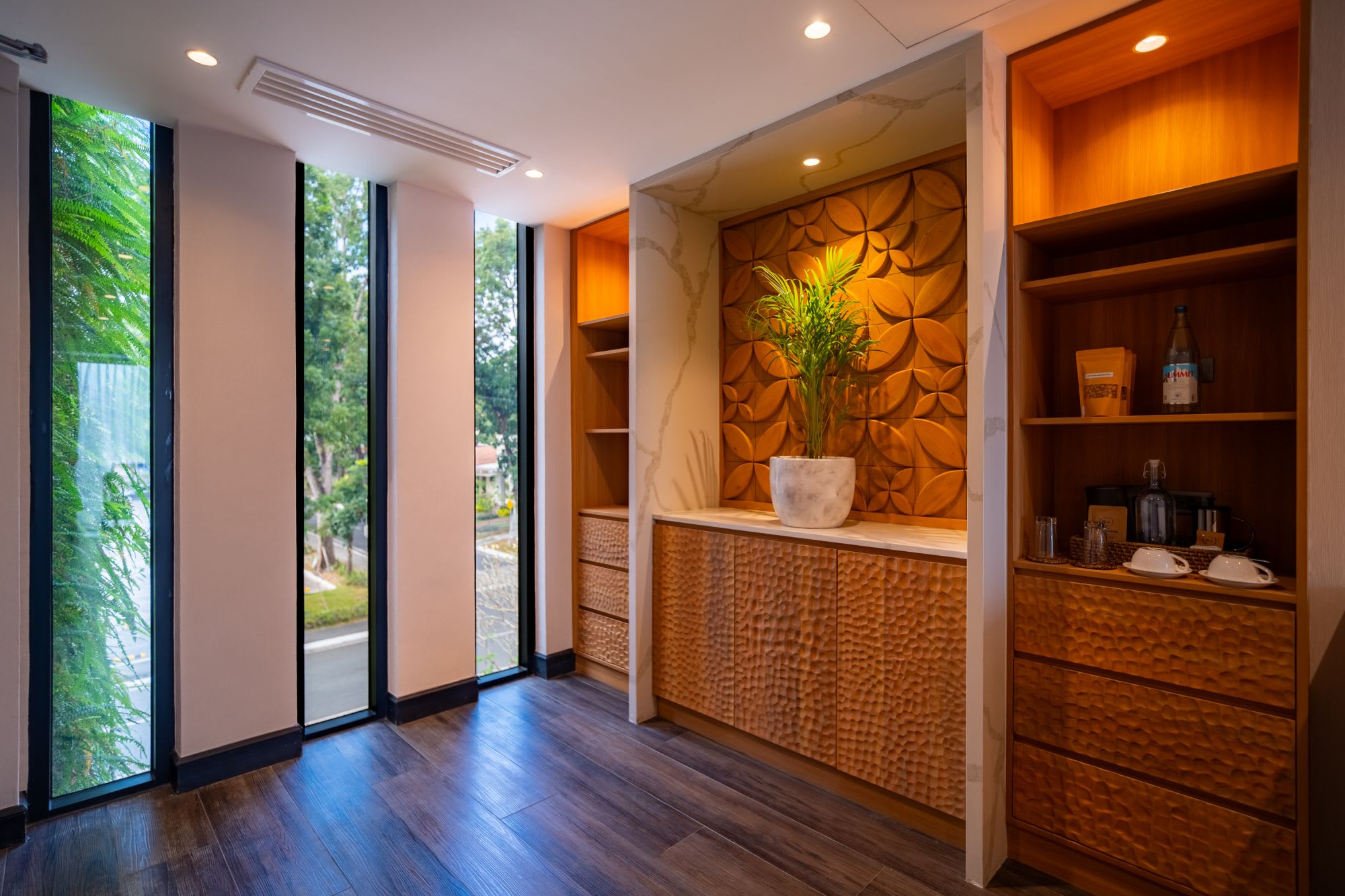The Henry Glass House Clark: Glass Residence