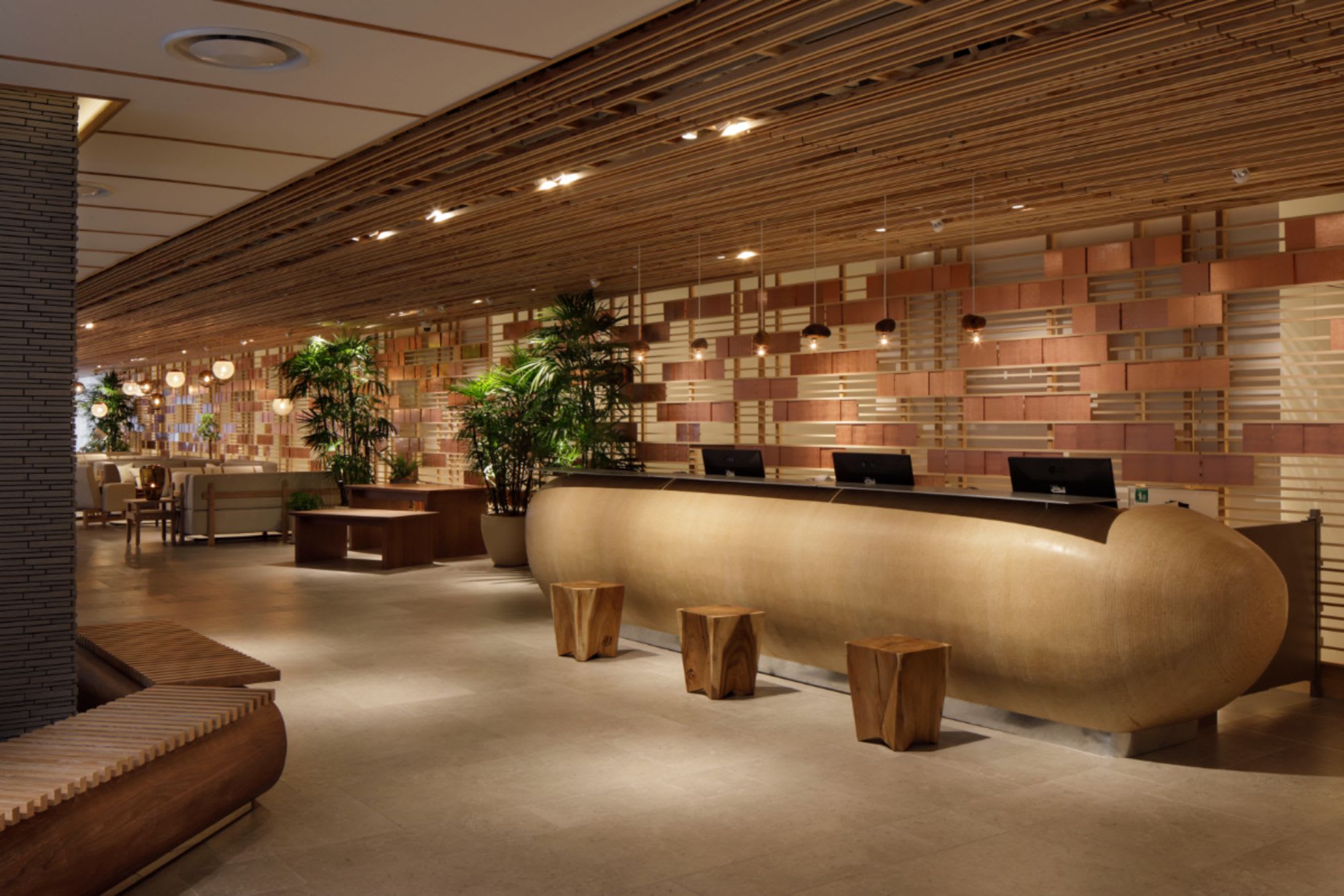 Good Nature Hotel in Kyoto: Frontdesk