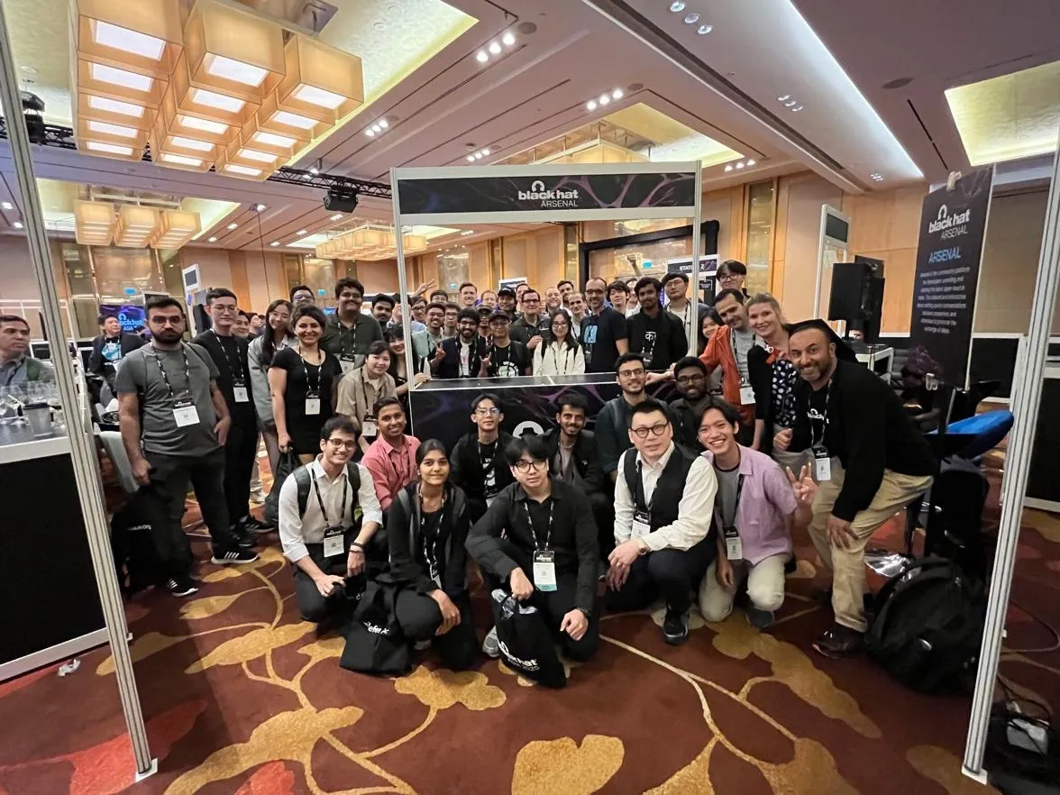 No alternative text description for this image