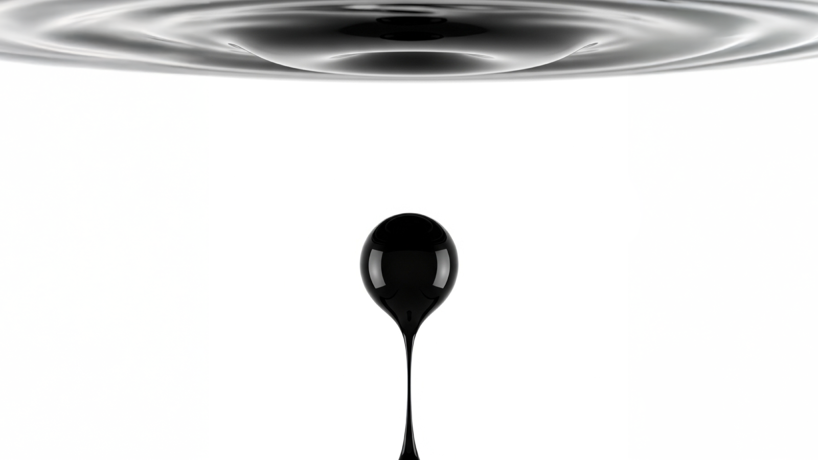 Oil market prices caught between sanctions and surpluses