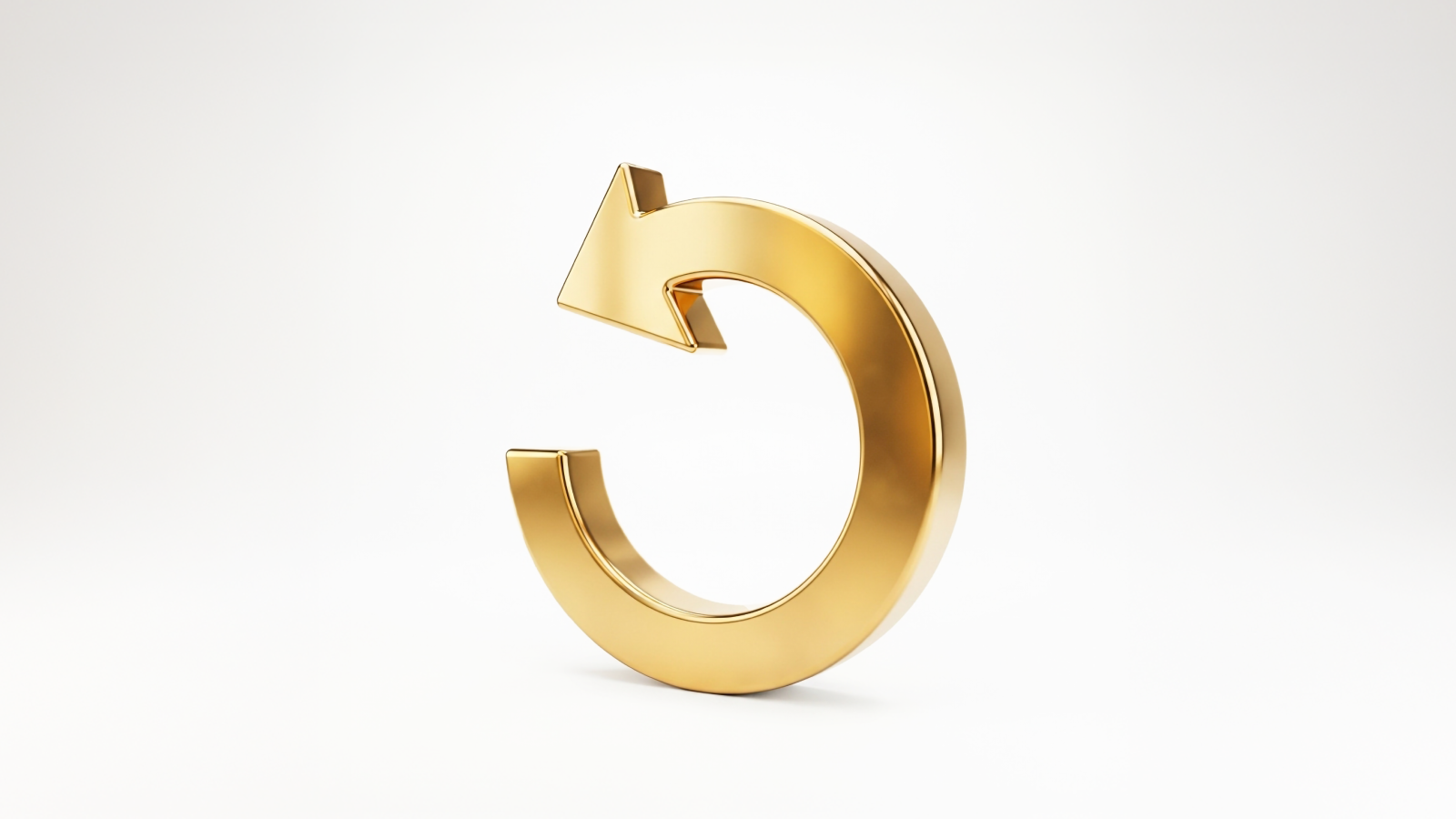 3D gold circular arrow symbol representing a market rebound, reversal, or recovery, set against a clean white background.