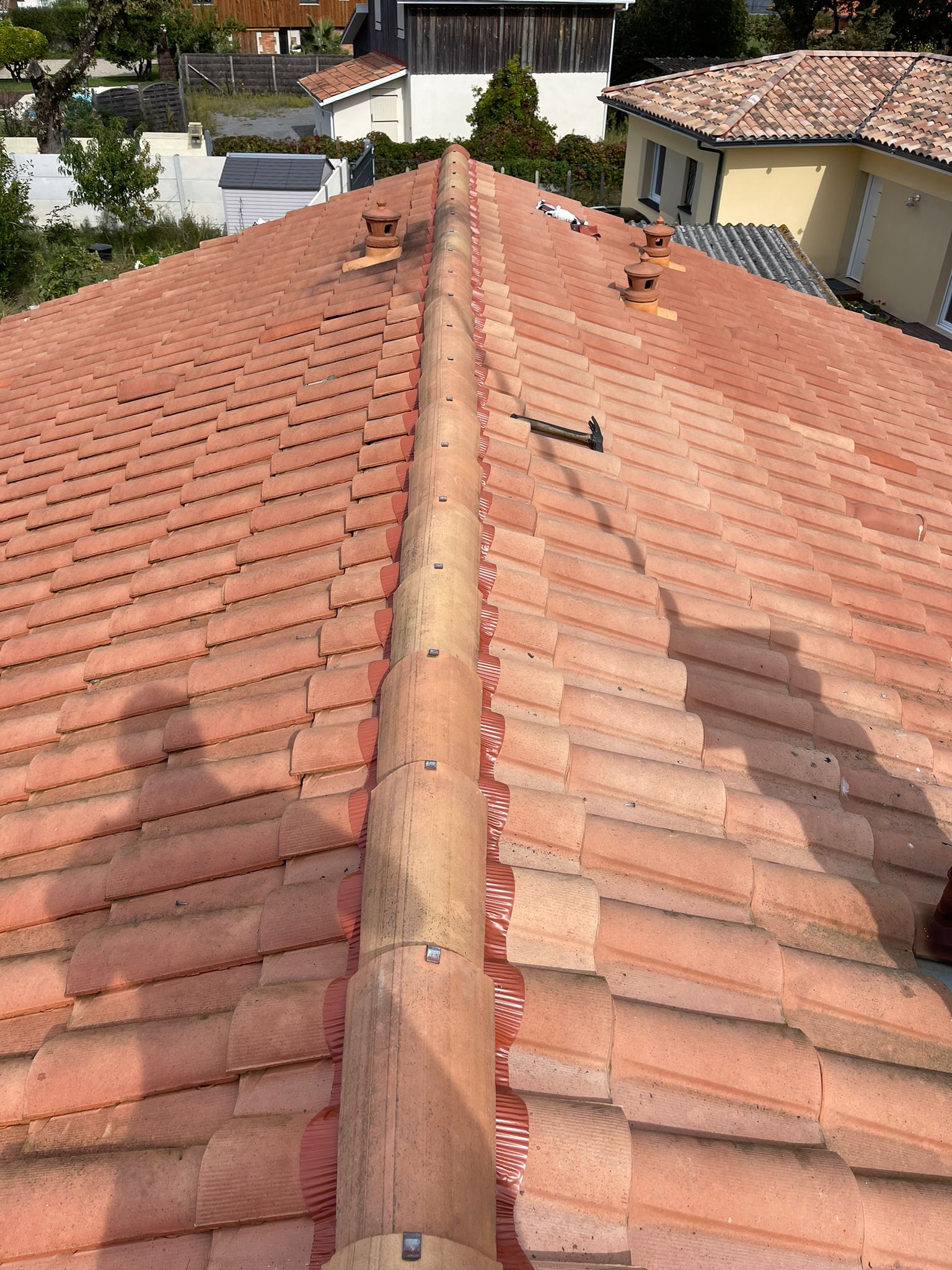 réalisation d'une toiture par couverture gironde - couvreur zingueur à bordeaux pour un client