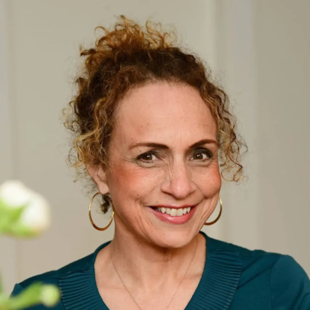 Davii Mandel – Scaling a Successful Virtual Assistant Agency
