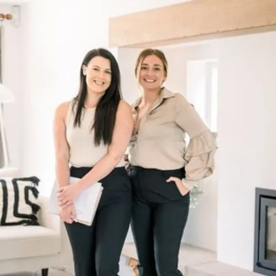 Katie & Roxy: The Wedding Business Hub | Fearless.biz Directory