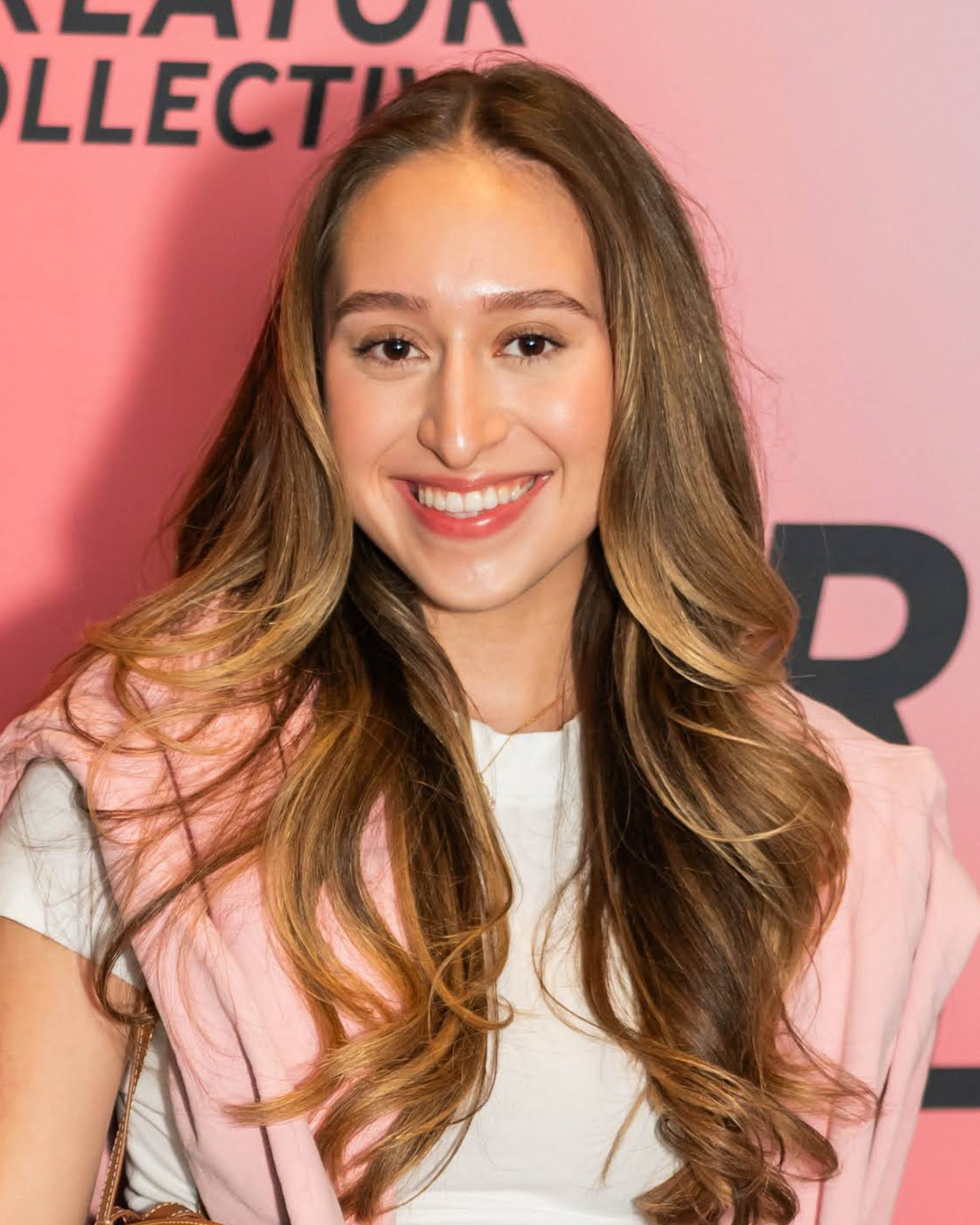 Valeria Stepahanie