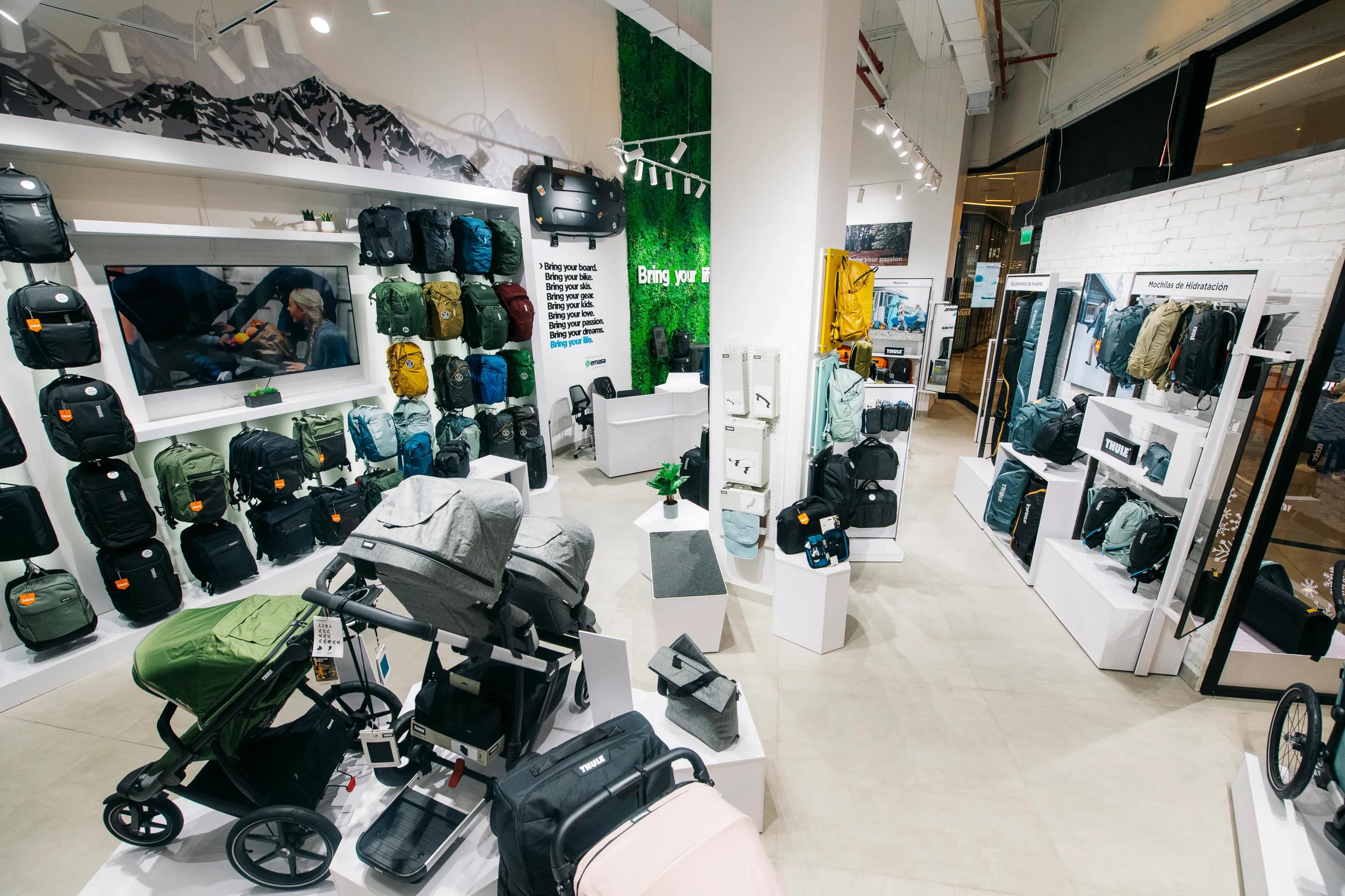 Designing Thule's Latin American Flagship Stores