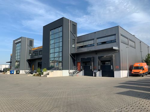 Neubau Produktionshallen mit Bürotrakt - Hofheim-Wallau