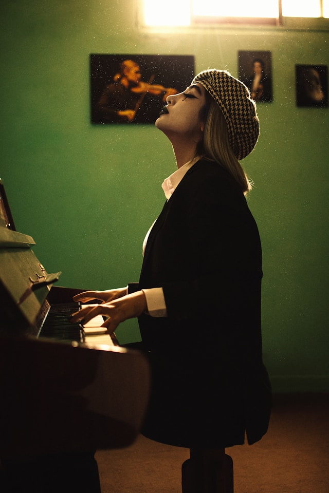 Learn with MuseFlow and you'll learn the fundamental skills.