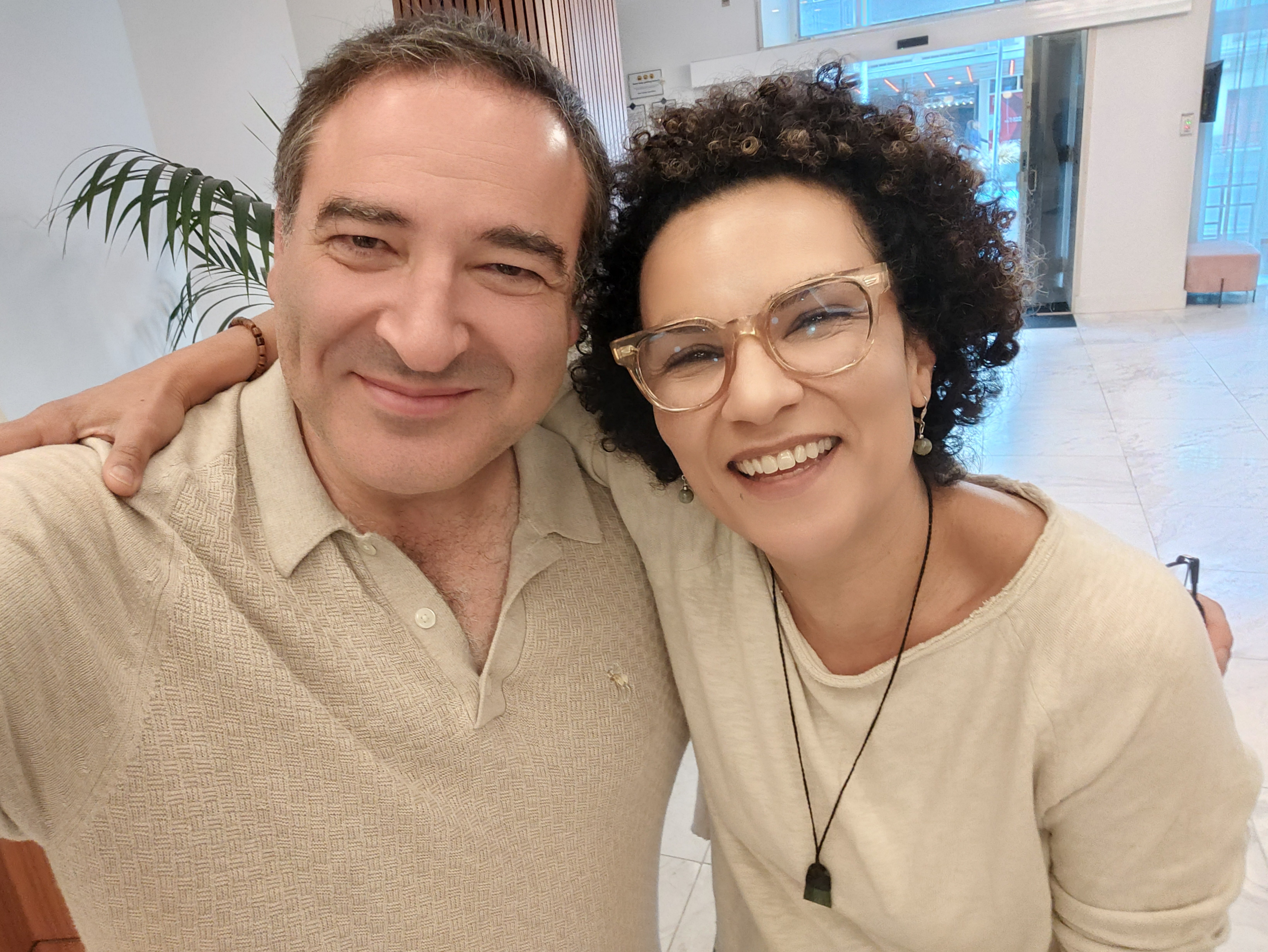 Ahlan wa Sahlan (orchestra, vocalist, oud) with Oum and Kyriakos Tapakis by John Psathas, image 11 of 12