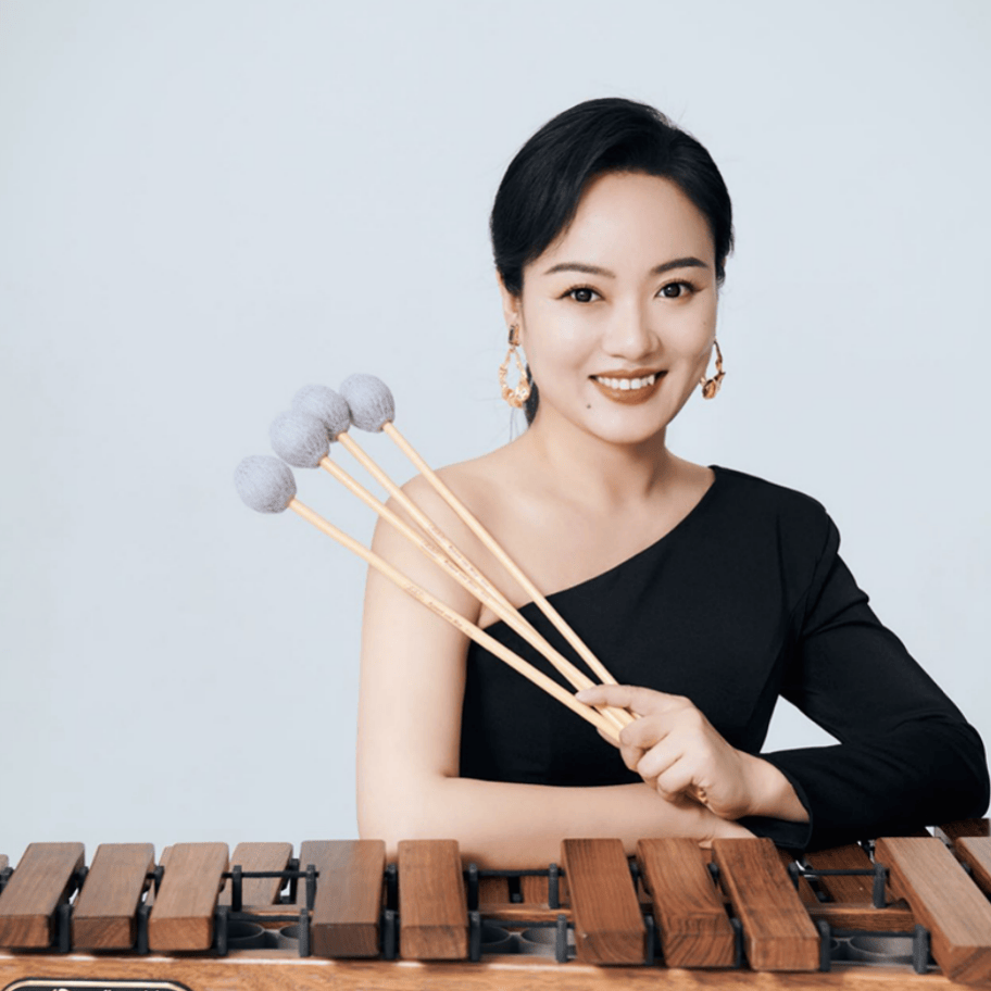 Zhang Jingli performs Planet Damnation, Kunming, China