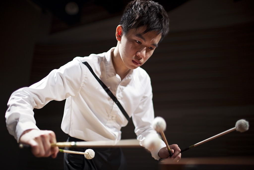 Qiao Feng (Andrew Chan) performs Fragment, Guangzhou, China