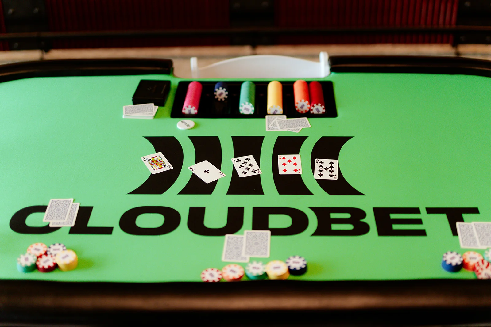 Cloudbet Branded casino table