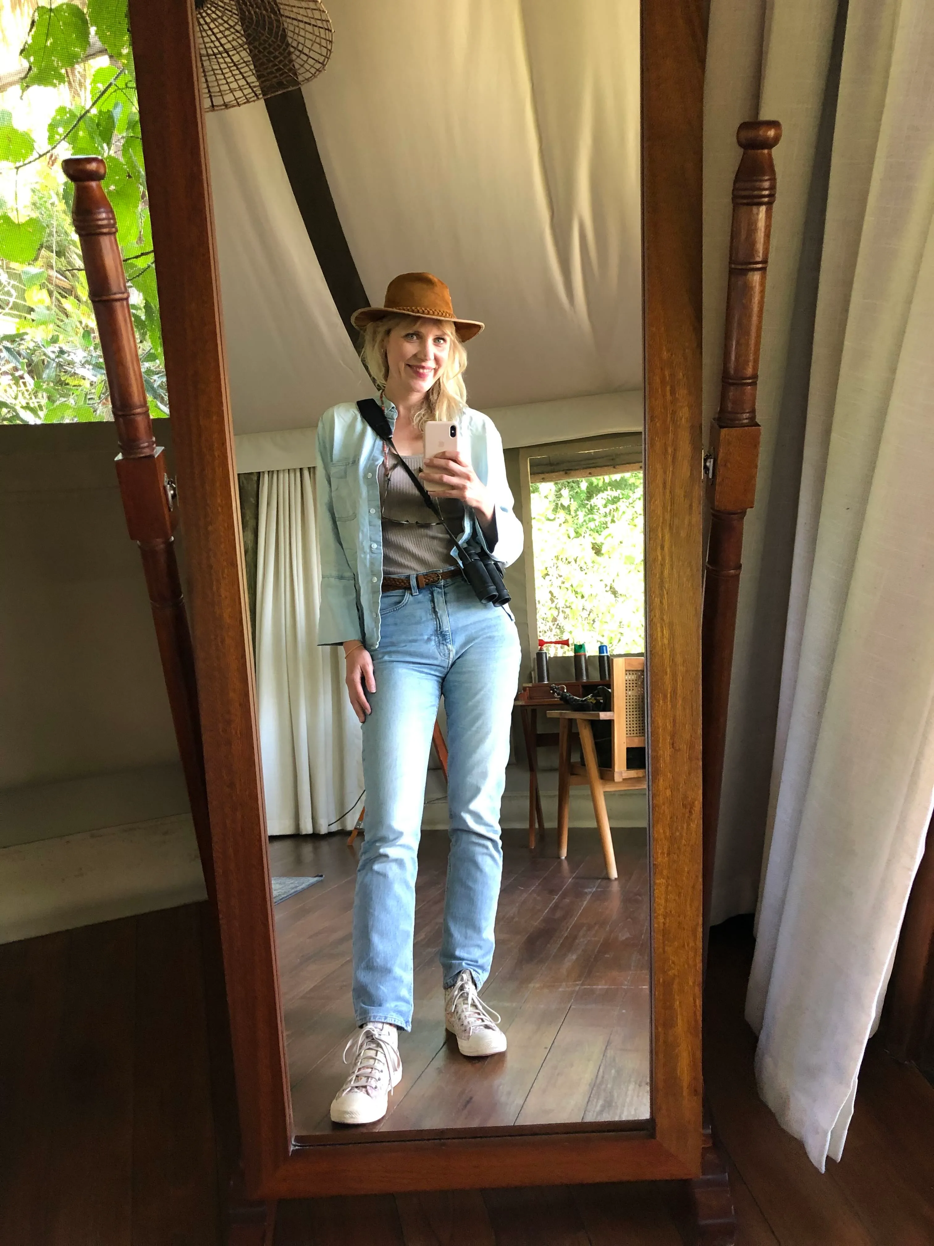 Spiegelselfie in Botswana Hochzeitsfotografin in München