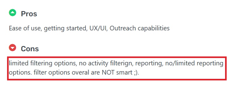 Negative user review of Waalaxy saying that the filtering options are limited 