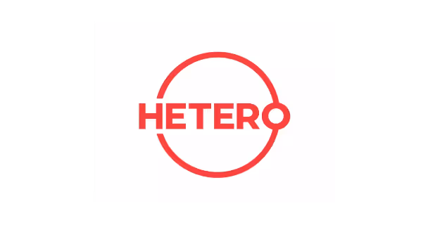 Red text HETERO inside an incomplete red circle with the letter O overlapping the circle on a white background.