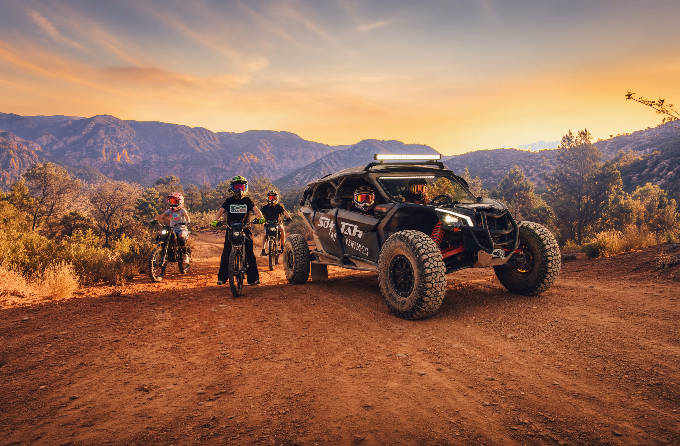 Electric dirt bike on technical rock and sand between Toquerville Falls and Babylon