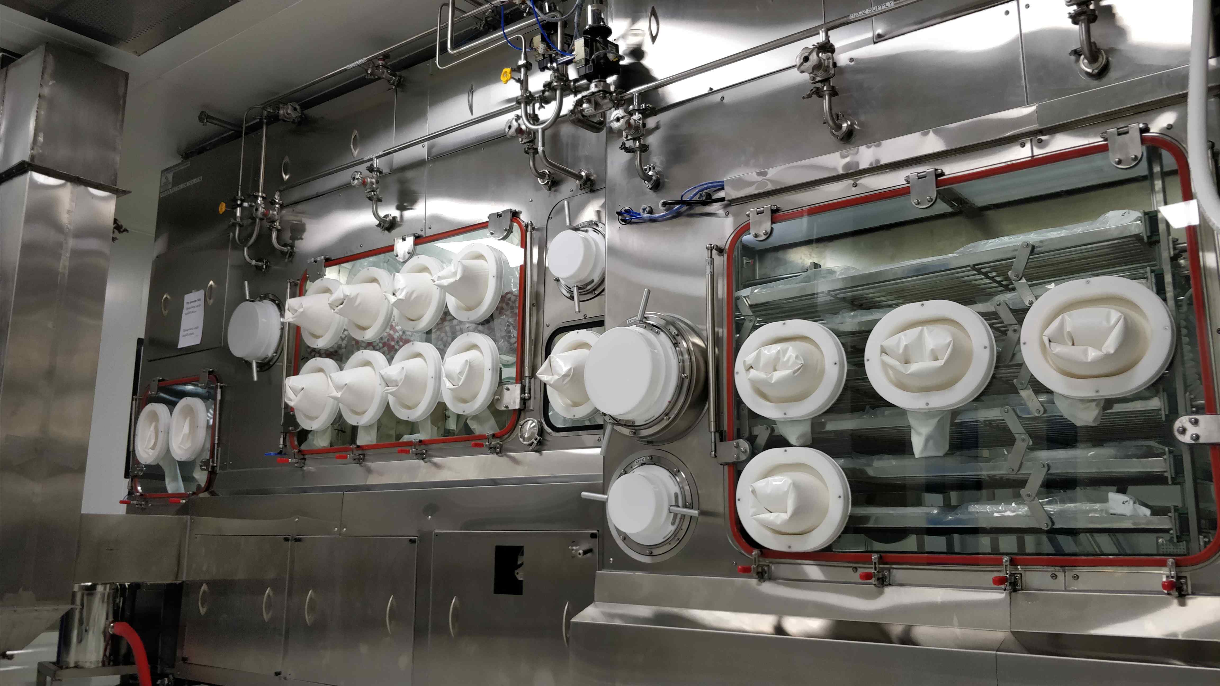 Isolators in Pharmaceutical Manufacturing: A Comprehensive Guide