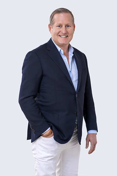 Portret image of Patrik  Sundvisson, L - founders of loyalty CEO & Board Member