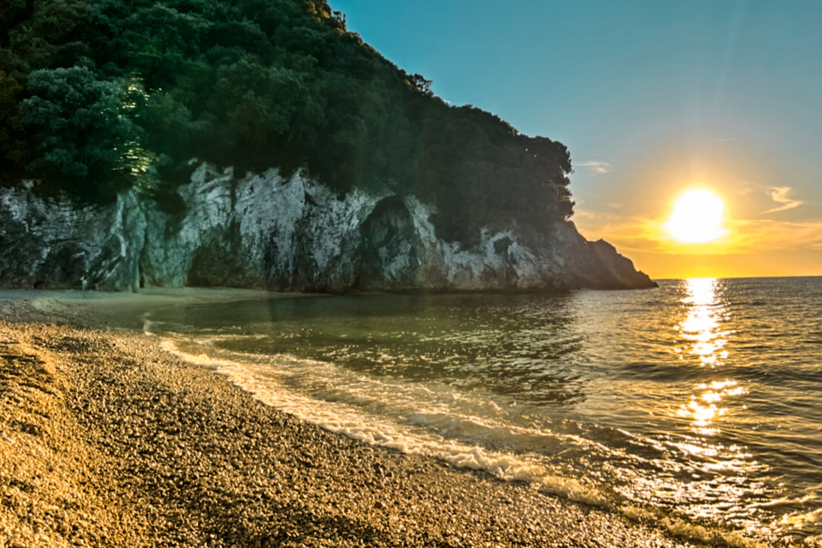 Plage Rovinia Corfou