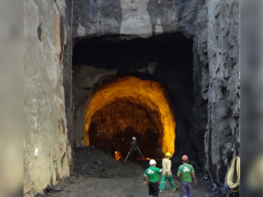 Pedra Branca conclui emboque de montante da PCH Cavernoso II em basalto