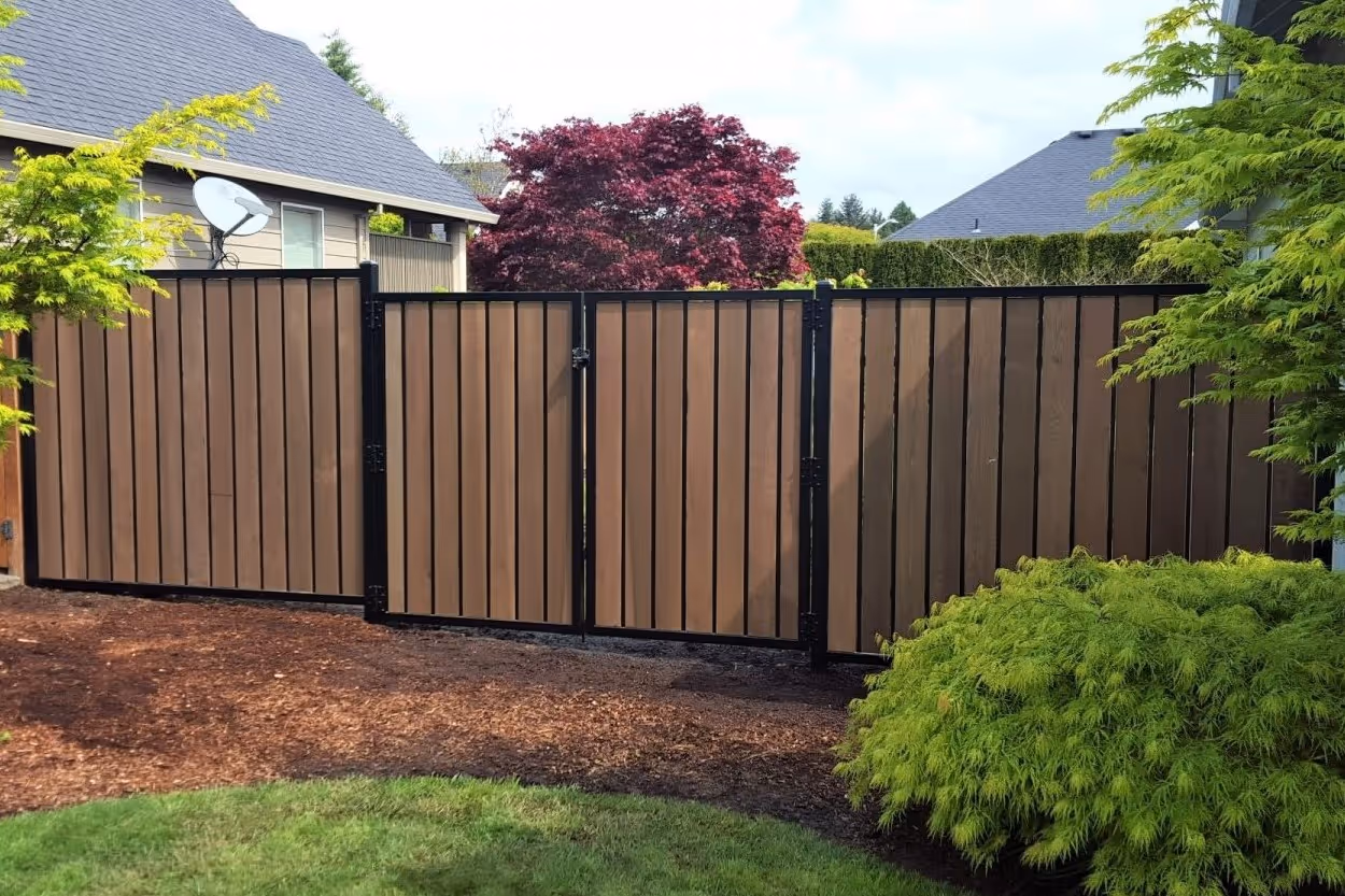 Swing Wood Driveway Gate for Residences in Edgewood, WA
