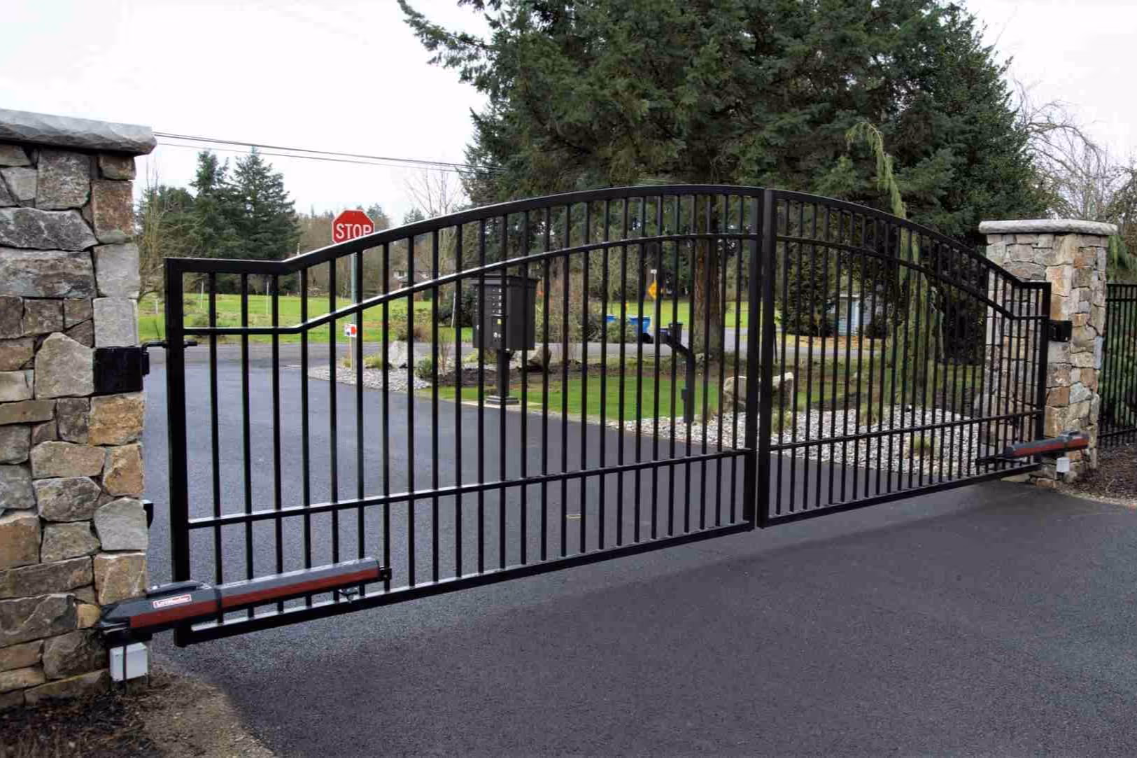 10 Unexpected Benefits of an Automatic Gate - Interactive Gates