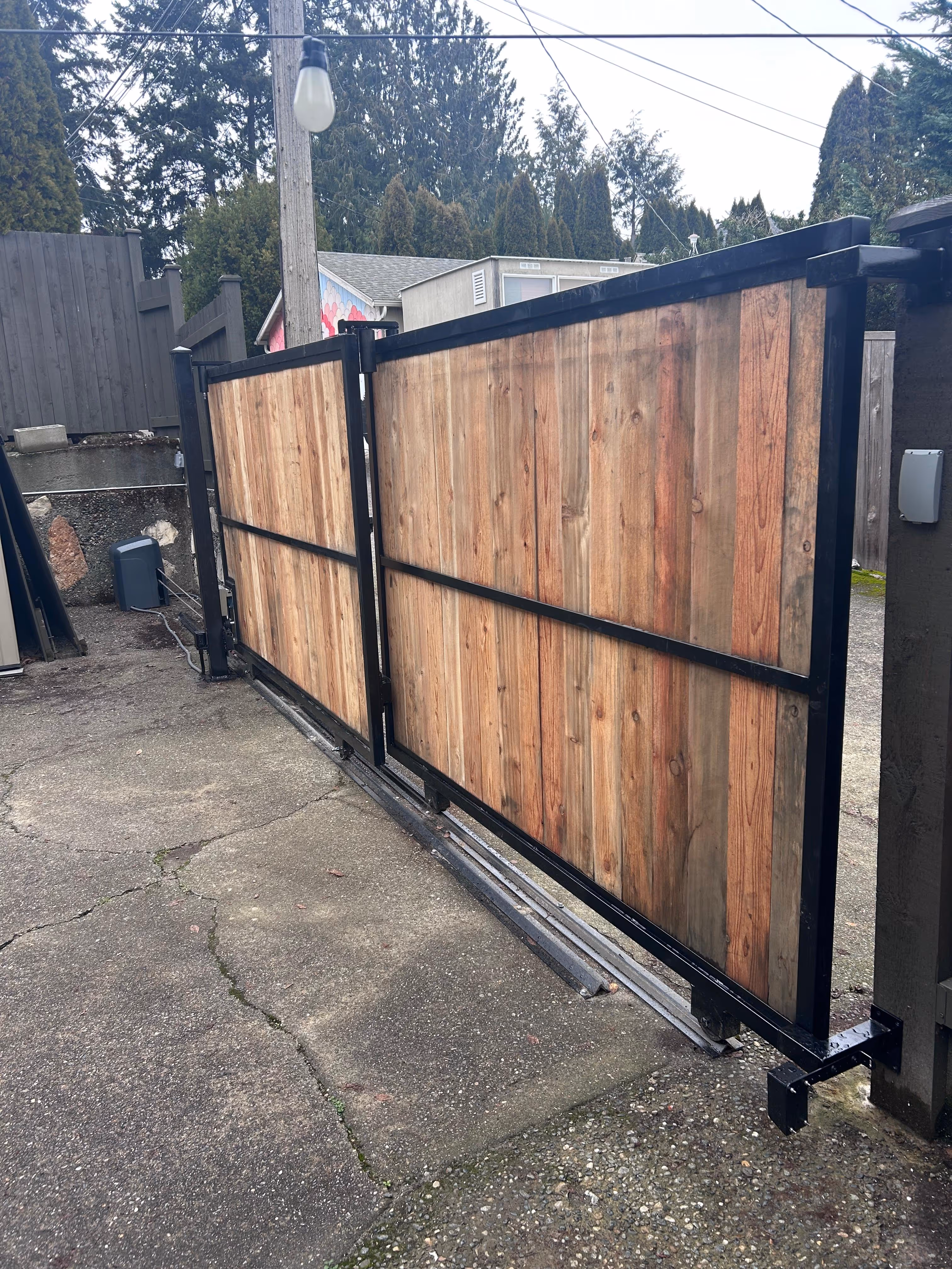 Why Telescopic Gates Are the Perfect Solution for Tight Driveways