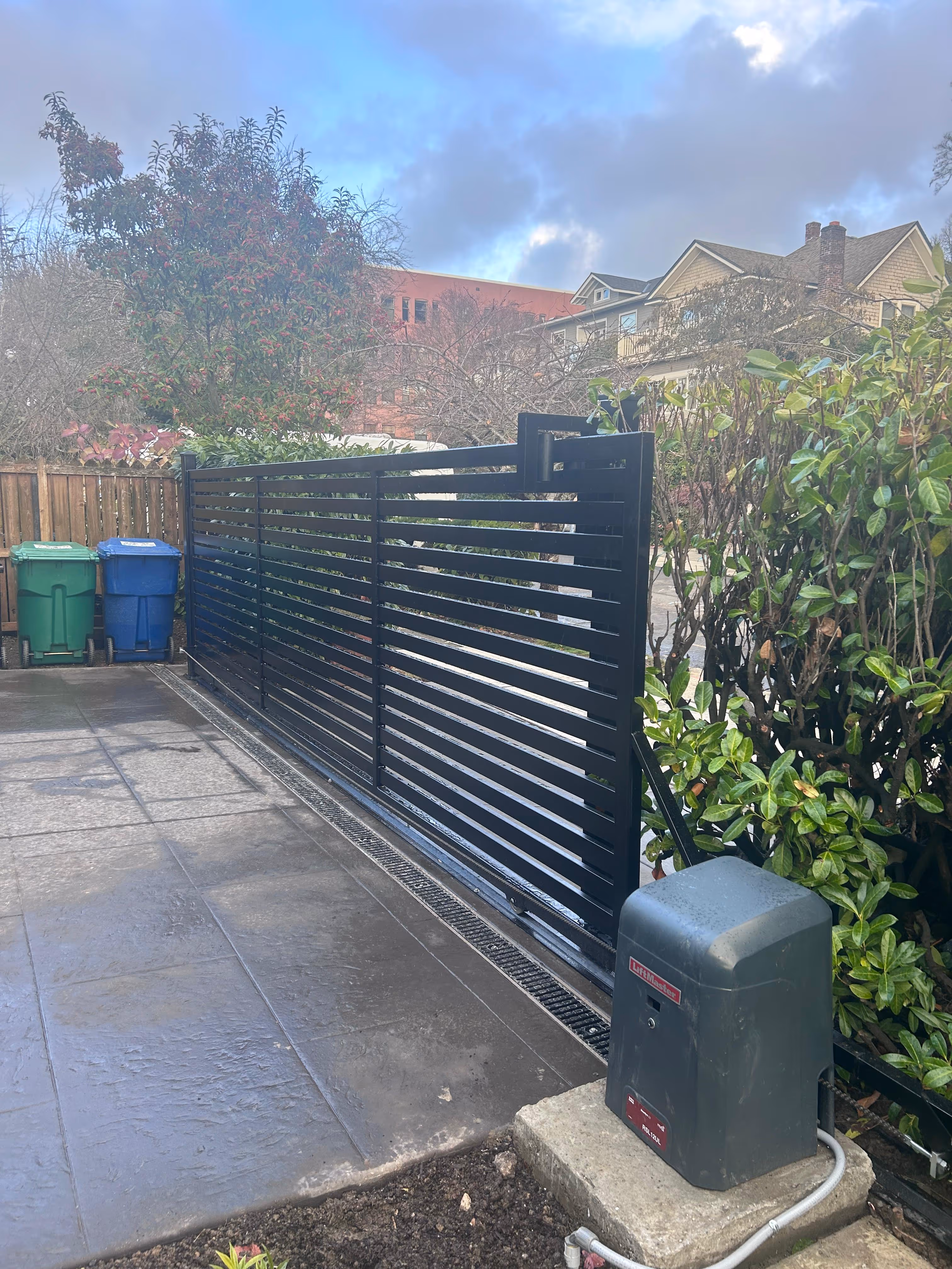 Electric Gate Maintenance Checklist: What to Do Every Season