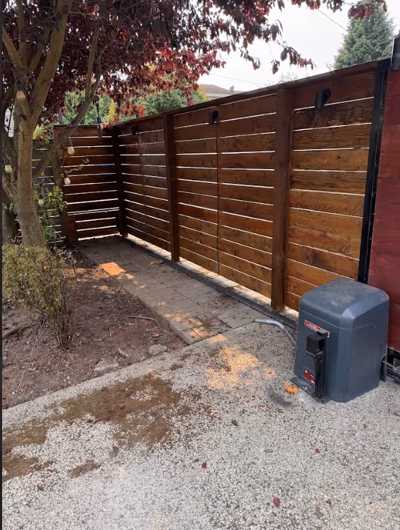 Do You Need a Permit for a Fence in Seattle? Complete Homeowner Guide