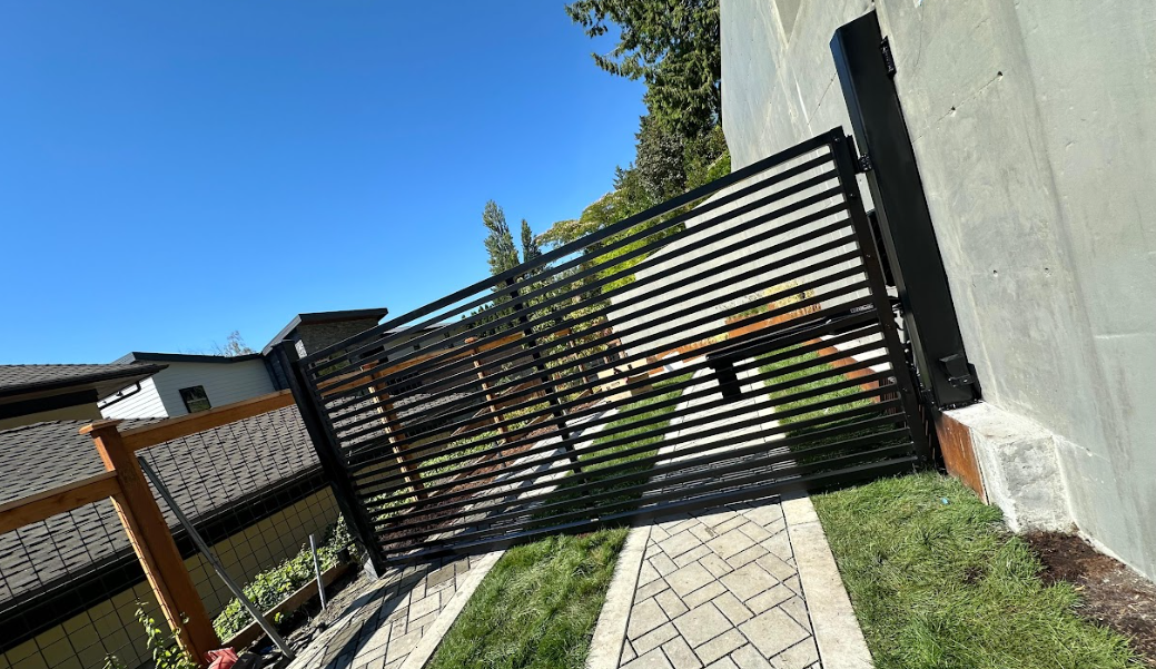 How Automatic Gates Create Safe Zones for Outdoor Furniture and Seasonal Decorations
