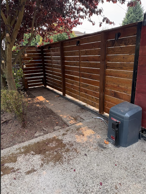 Do You Need a Permit for a Fence in Seattle? Complete Homeowner Guide