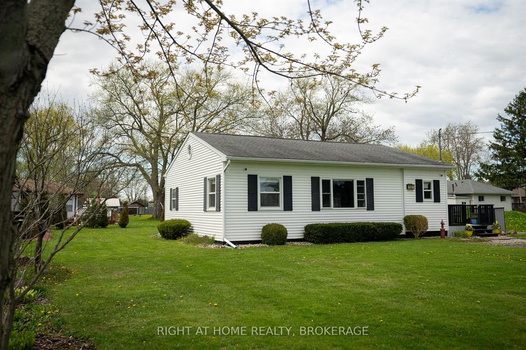 Feature Property image