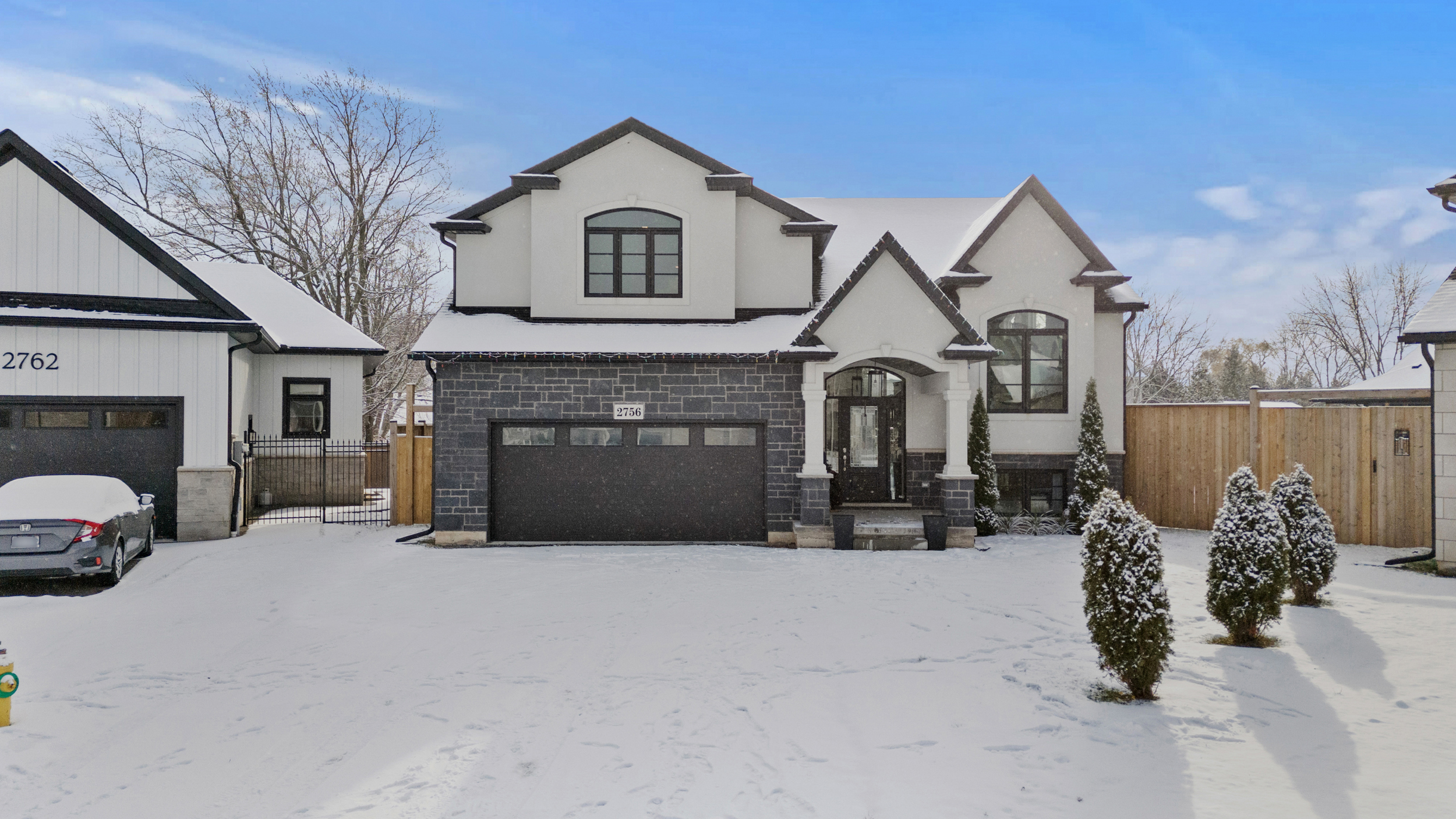 Feature Property image