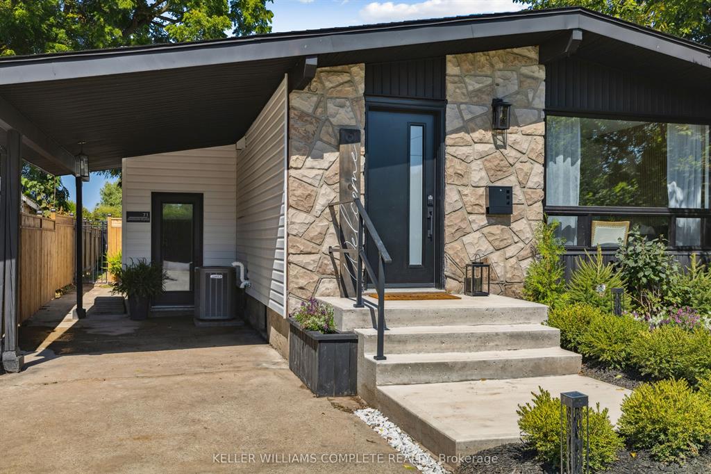 Feature Property image