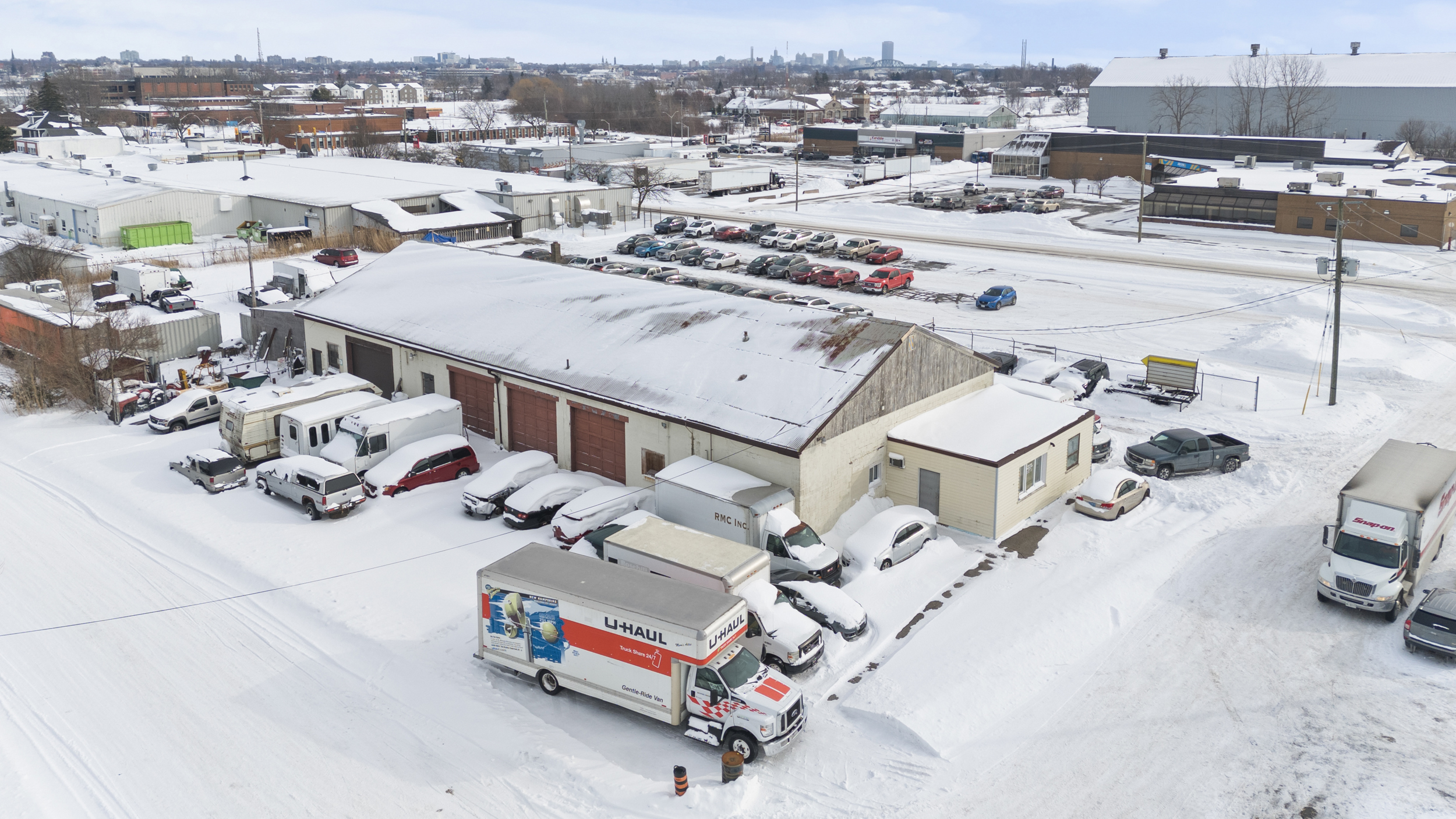 Feature Property image