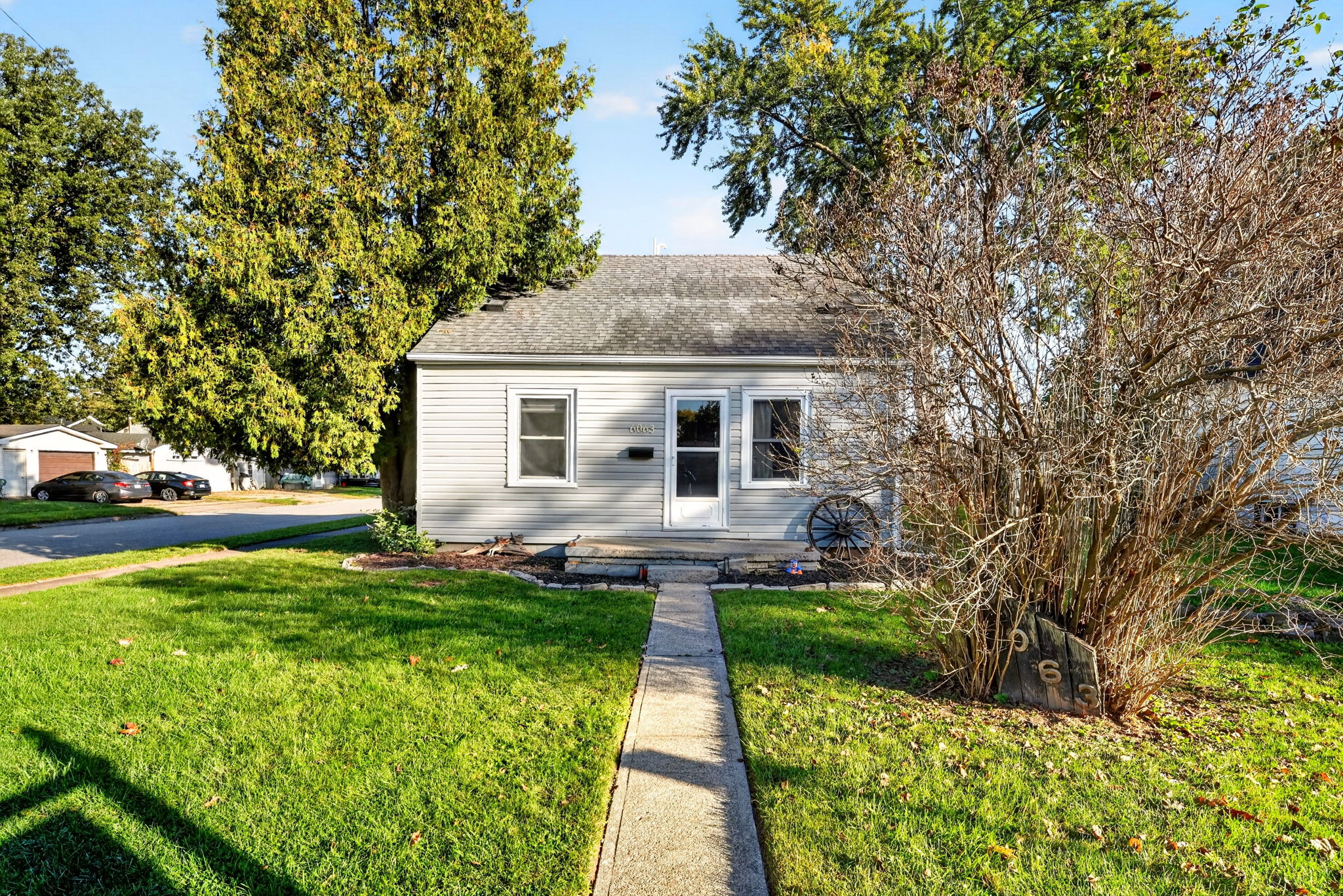 Feature Property image
