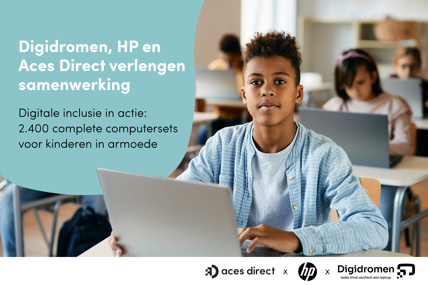 jongetje achter computer staat centraal in het artikel waarbij Digidromen, HP en Aces Direct aankondigen hun samenwerking te verlengen. 