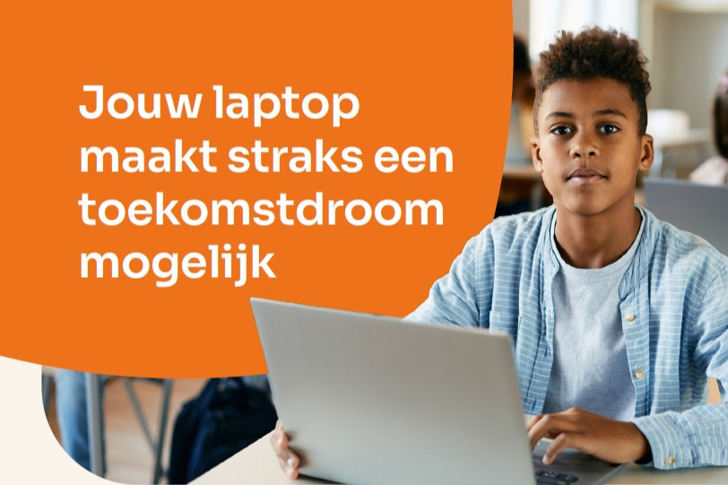 op deze afbeelding staat een kind met een laptop en de tekst die erbij staat is 'jouw laptops maakt straks een toekomstdroom mogelijk'.
