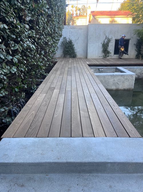 Thermory Deck Los Angeles