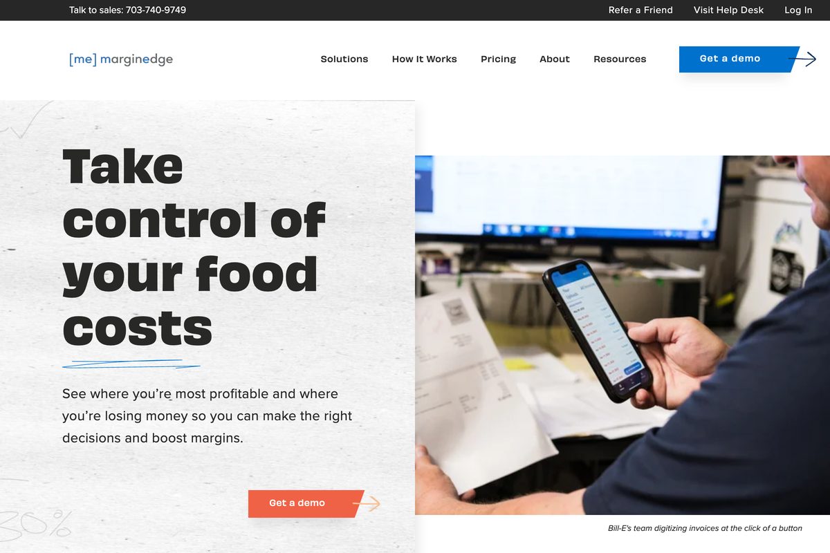MarginEdge homepage showing its invoice processing and food cost management software for restaurants