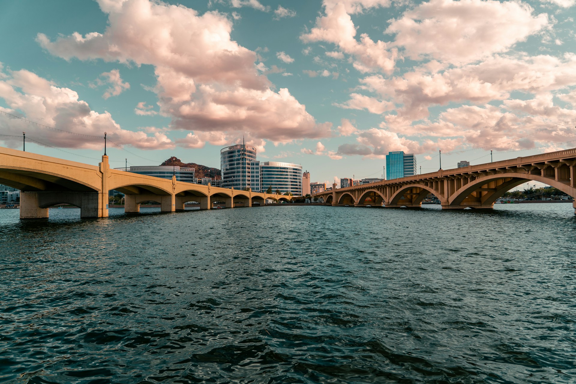 Professional IT support in Phoenix, AZ, ensures seamless operations and minimizes downtime for businesses.