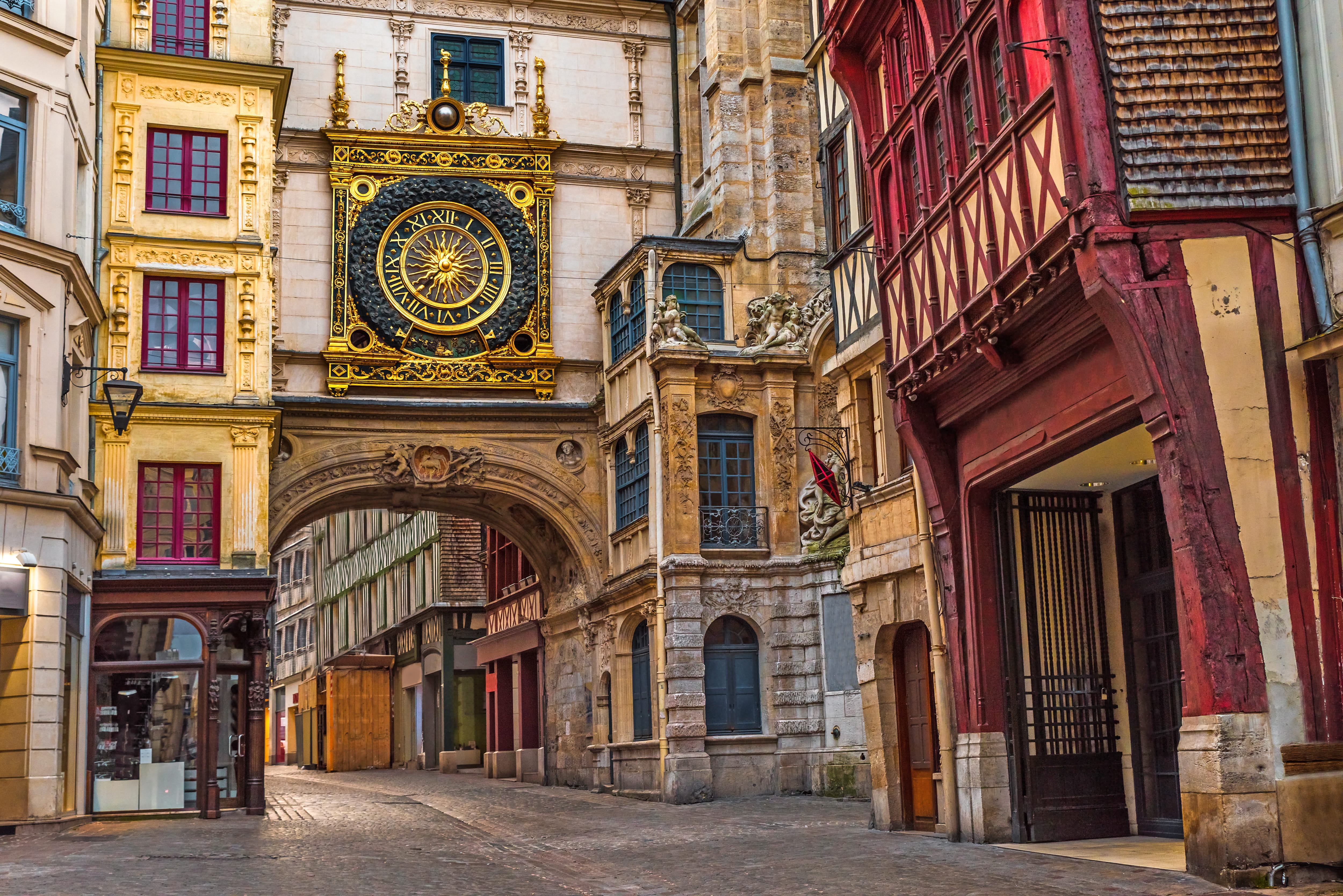 Rue du Gros-Horloge a Rouen