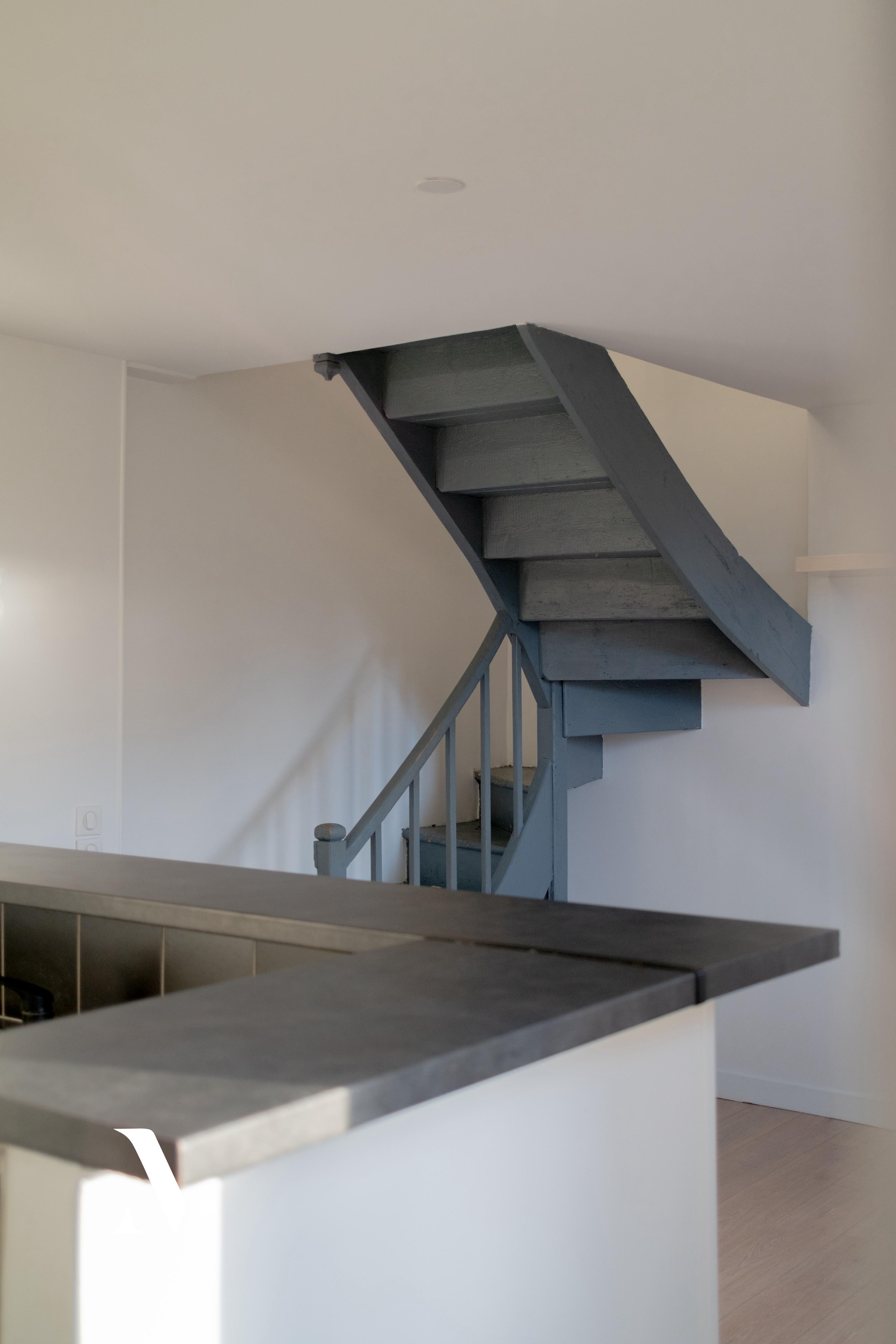 Feature Property image