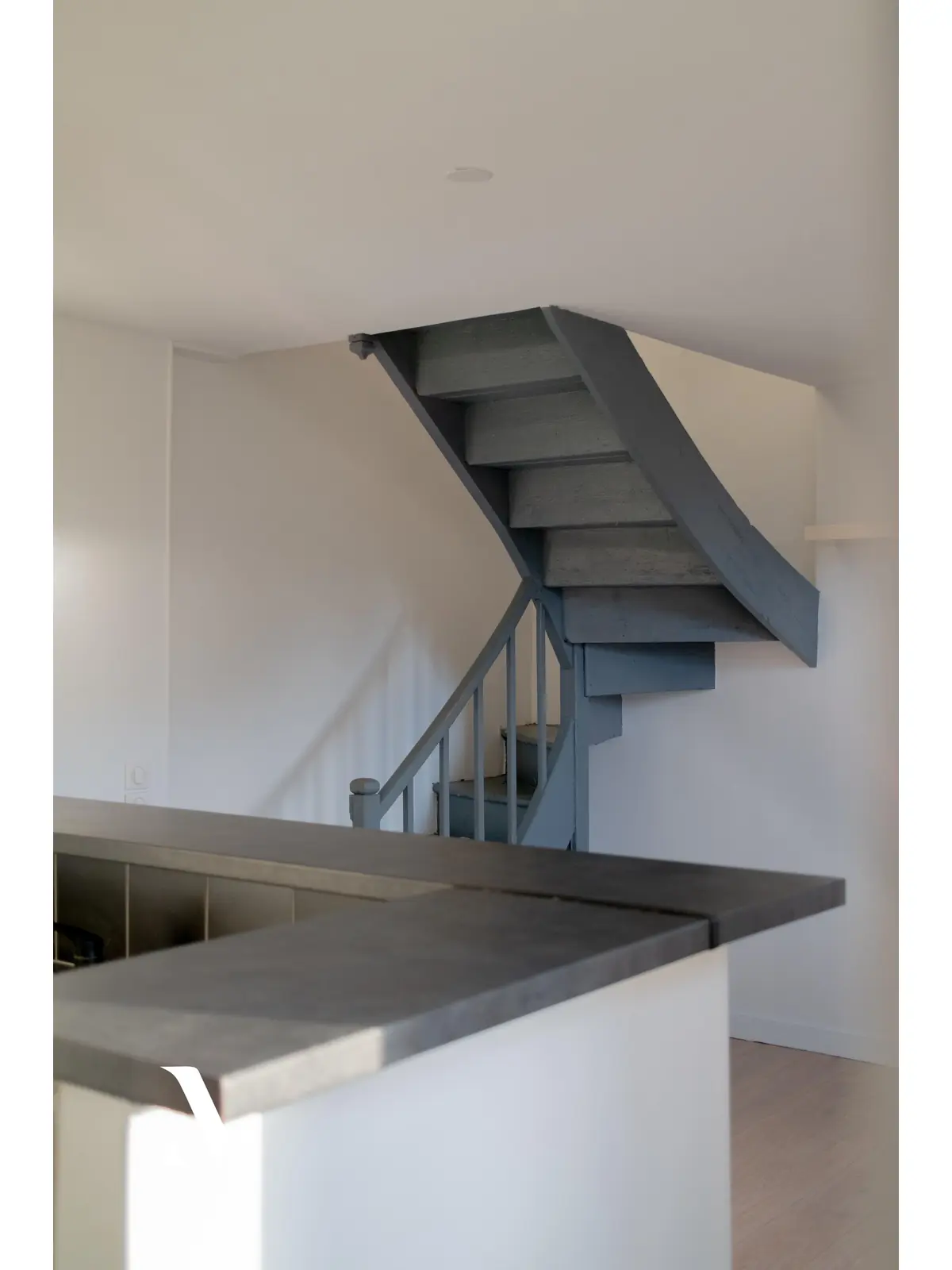 Feature Property image